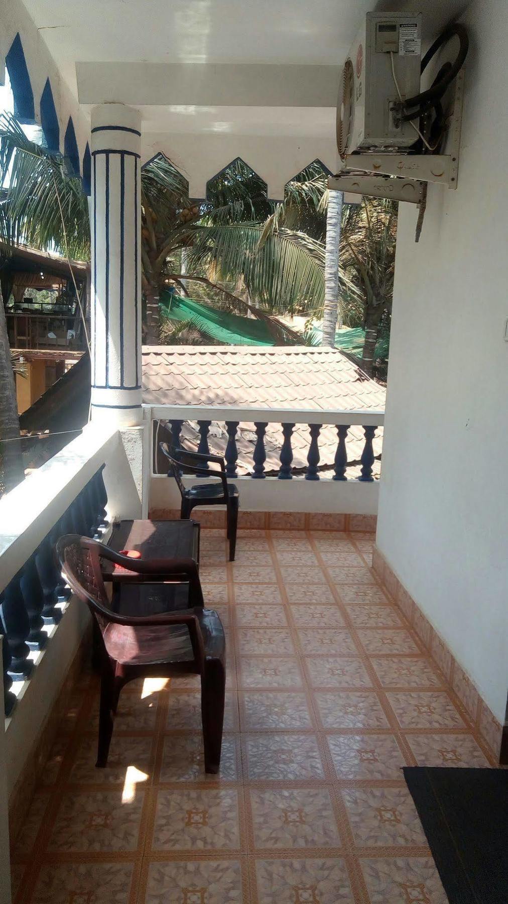 Hotel Shiva Ashvem Ashvem Beach Екстер'єр фото